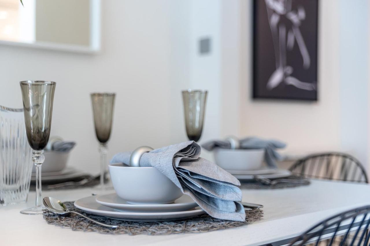 Eden'S Homes & Villas - Millennium Atria Residences Dubai Eksteriør billede