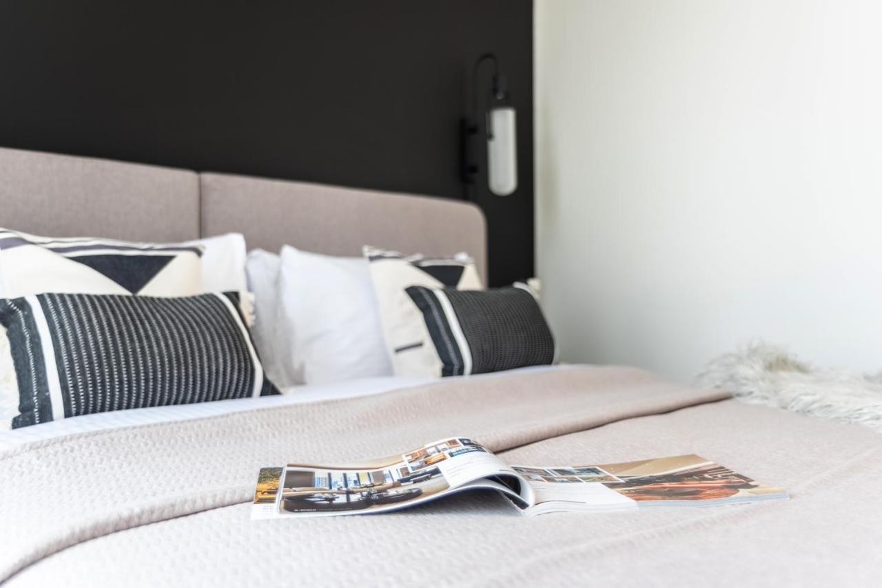 Eden'S Homes & Villas - Millennium Atria Residences Dubai Eksteriør billede