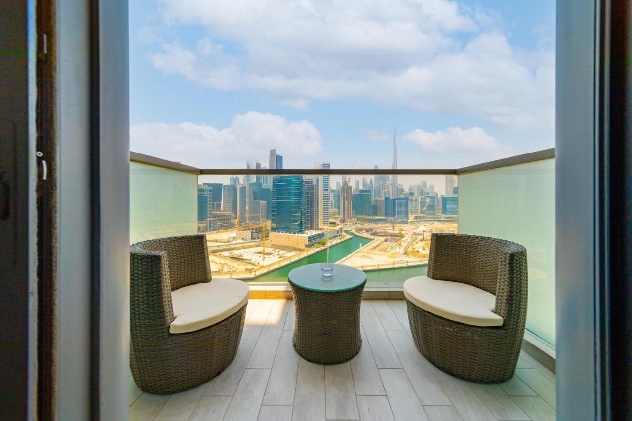 Eden'S Homes & Villas - Millennium Atria Residences Dubai Eksteriør billede